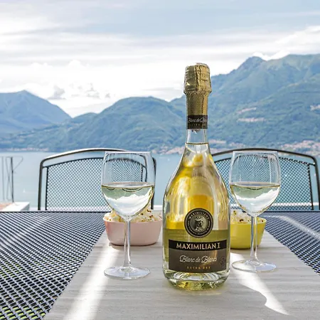 La Wally - 4 Bedroom With Pool & View