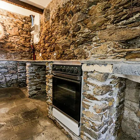 La Wally - 4 Bedroom With Pool & View Bellano