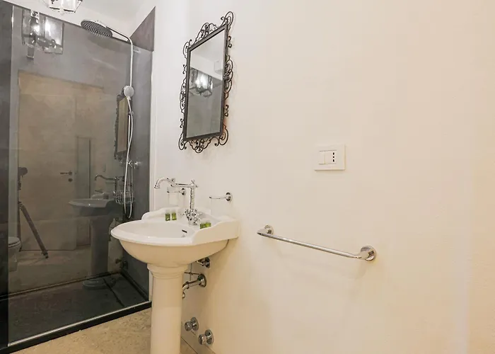 La Wally - 4 Bedroom With Pool & View Вилла