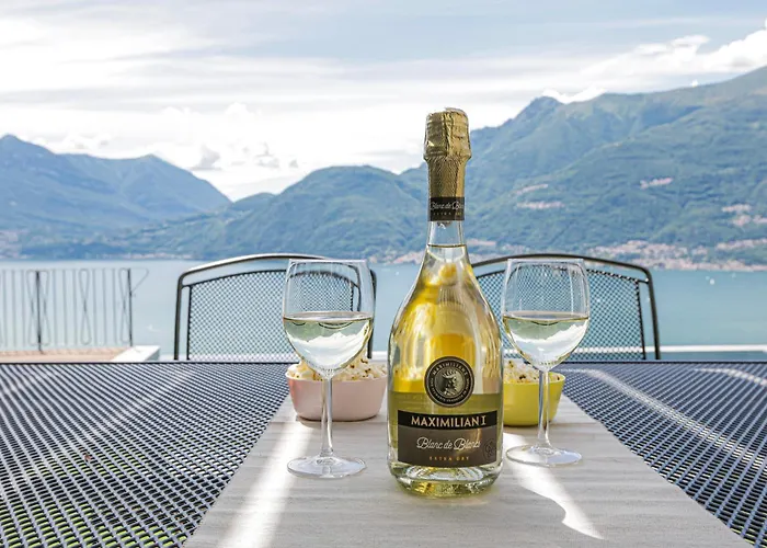 La Wally - 4 Bedroom With Pool & View