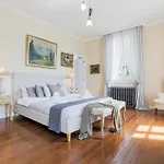 La Wally - 4 Bedroom With Pool & View Bellano
