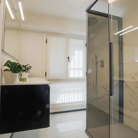 La Wally - 4 Bedroom With Pool & View Villa *